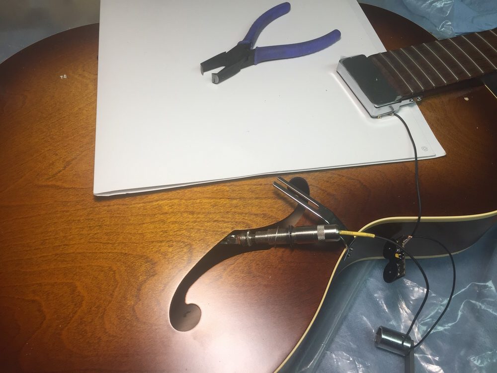 Suspended Jazz pickup install Wiens Mandolins & Guitars